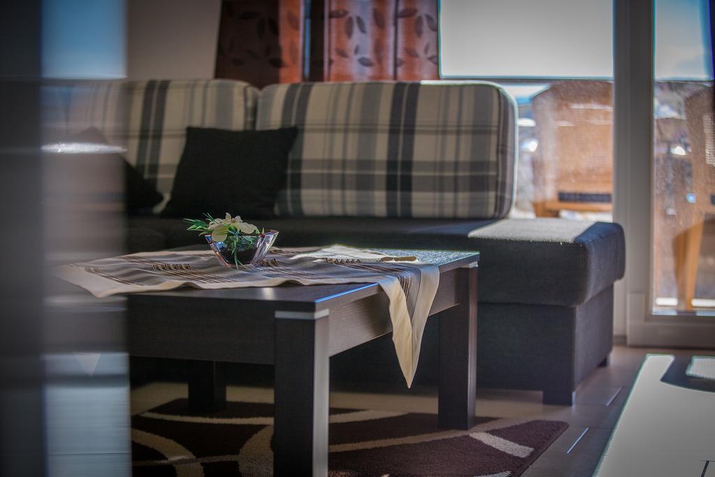 Apartments Kati Omiš Екстериор снимка