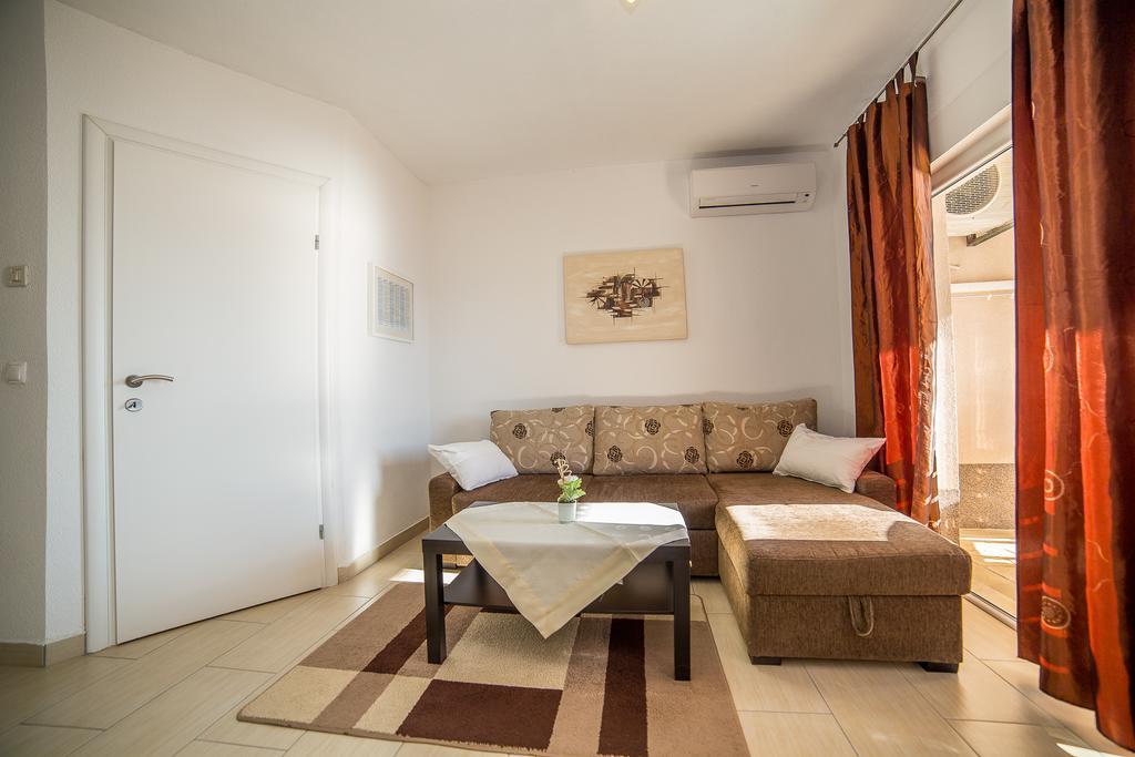 Apartments Kati Omiš Екстериор снимка