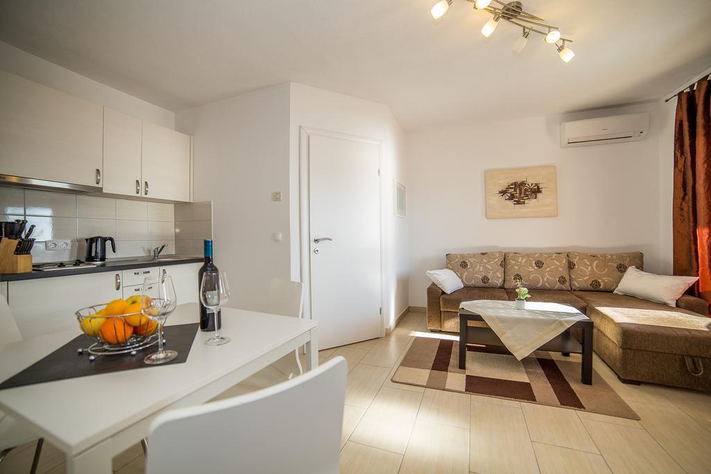 Apartments Kati Omiš Екстериор снимка