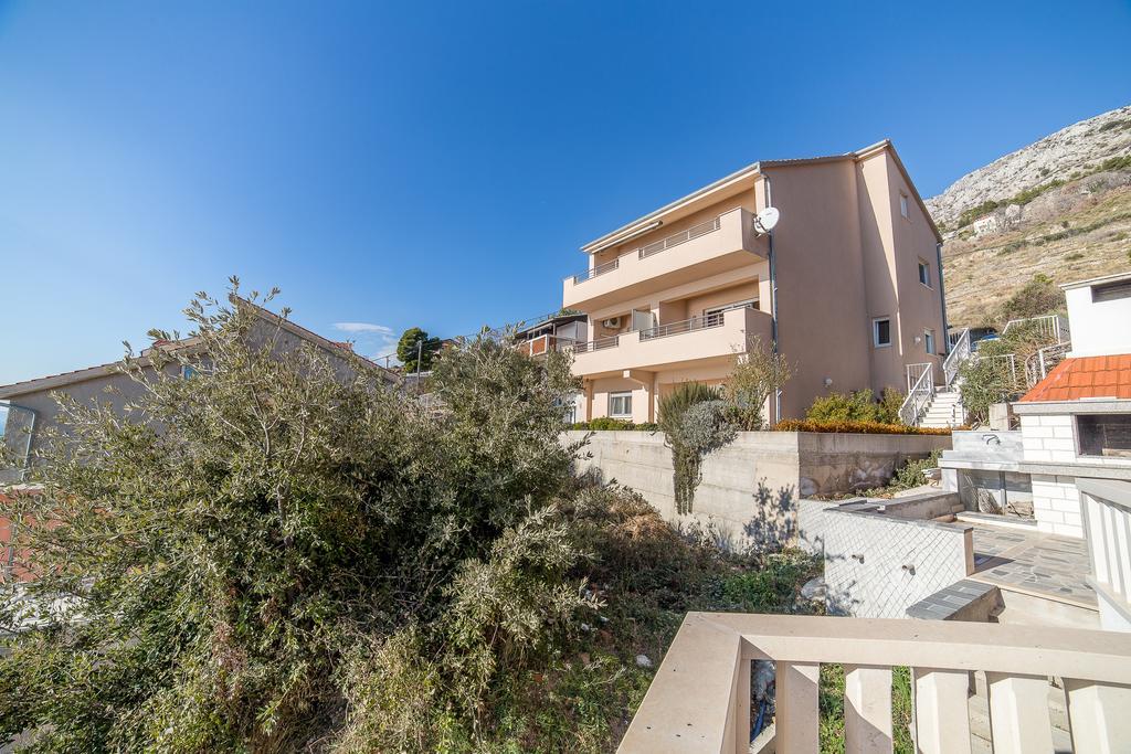 Apartments Kati Omiš Екстериор снимка